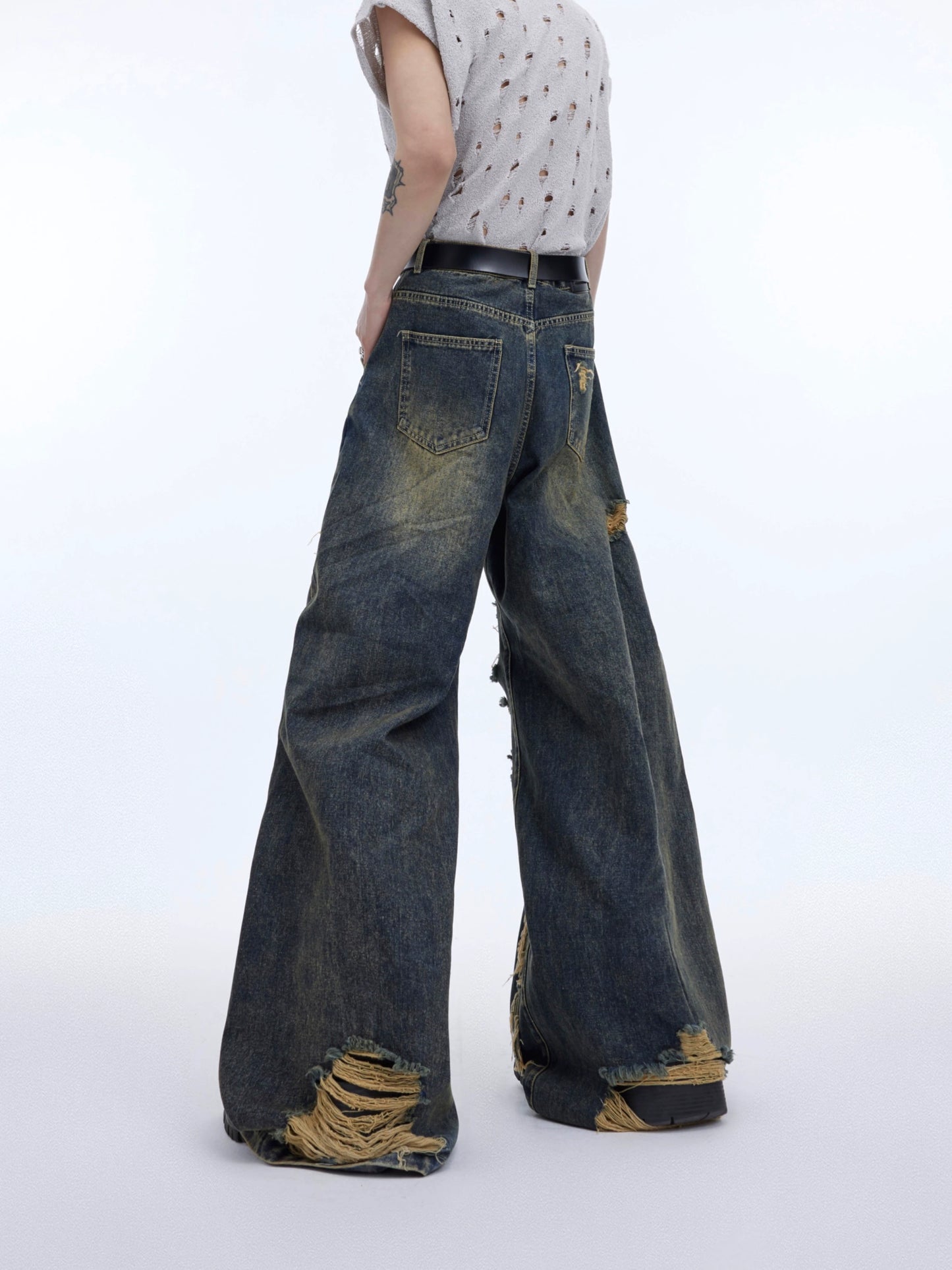 Large Pocket Design Wide-leg Denim Jeans WN5060
